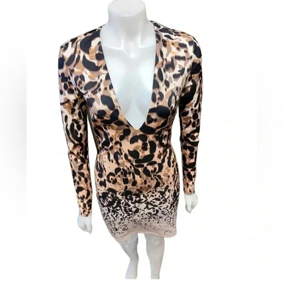 Bebe Leopard Print Long Sleeve Deep V Neck Bodycon Mini Dress Size  Small - Picture 4 of 10